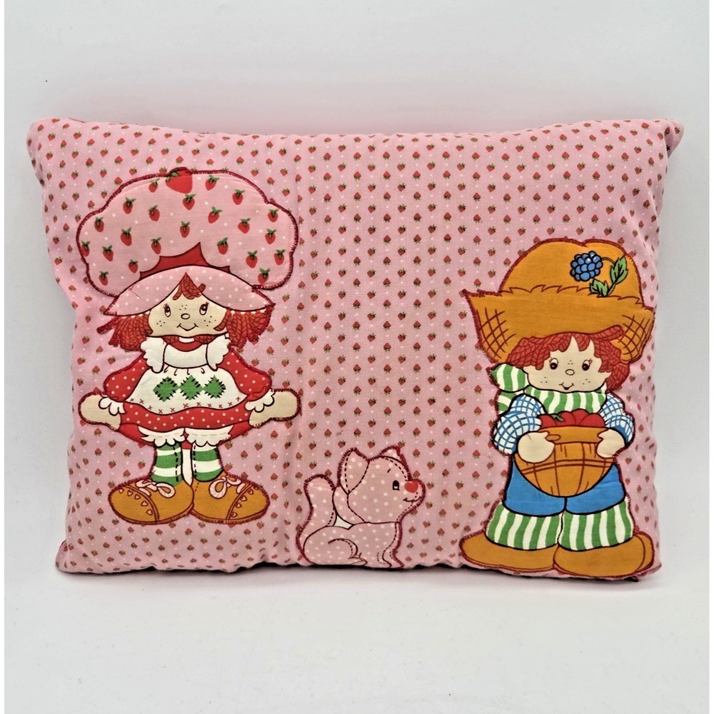 Strawberry Shortcake Throw Pillow 18" x 14" Rare Vtg Embroidered Red Decorative